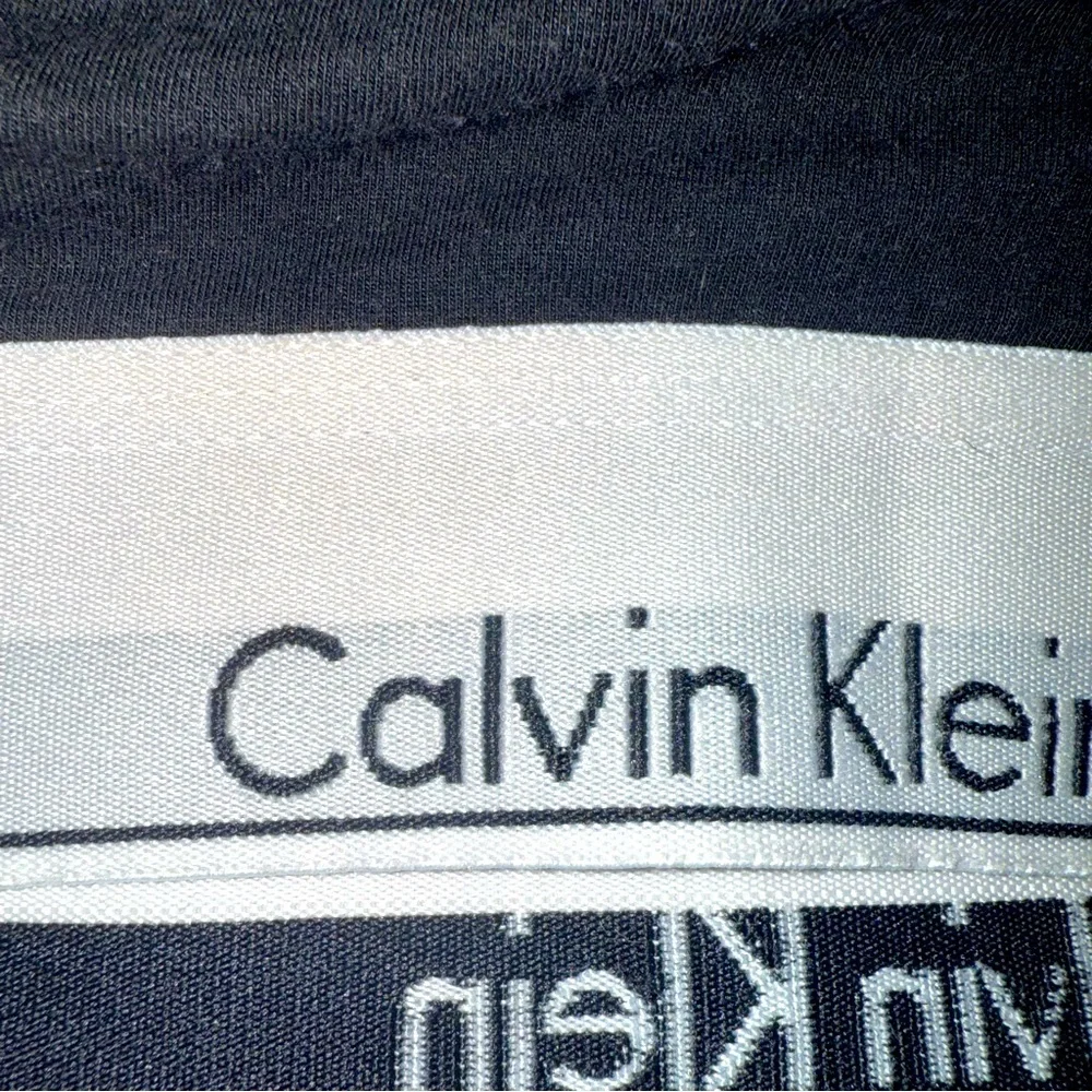 Calvin Klein size M Black Modern Cut unlined Cotton blend racerback Sports Bra
